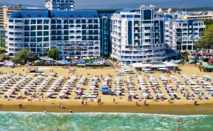 Изгоден All Inclusive на Първа Линия в Слънчев Бряг