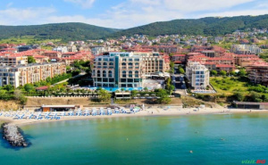 Посрещане на Новата 2026-та край морския бряг, 3 дни Ultra All Inclusive в Гранд Хотел <em>Свети Влас</em>