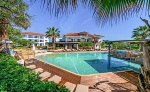 5 дни със закуска за двама през юни в Flegra Palace Halkidiki