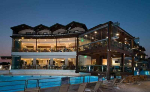 5 дни със закуска за двама през юни в Cosmopolitan Hotel & Spa