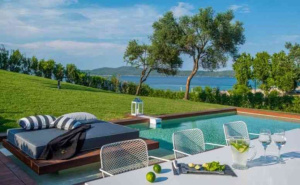 5 дни за двама през юни в Avaton Luxury Beach Resort - Relais & Chateaux