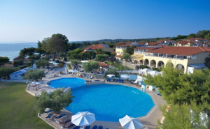 лято 2027, 5 дни със закуска за двама в Acrotel Elea Beach