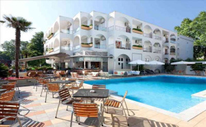 лято 2027, 5 дни полупансион за двама в Kronos Hotel